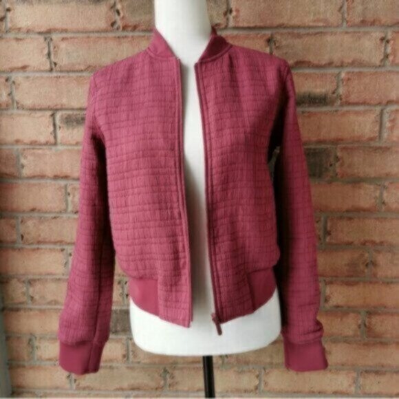 Lululemon reversible water repellant zip Serene Travels bomber jacket - Picture 2 of 10